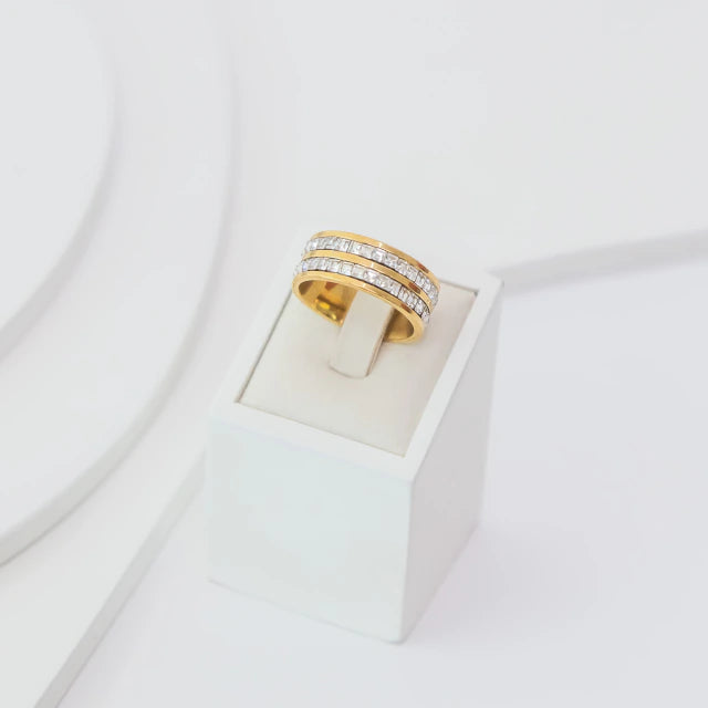 Anel Duplo Pedras Cubicas - Ouro 18K