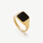 Anel Chancela Quadrada Pedra Preta - Ouro 18K | SILLENE