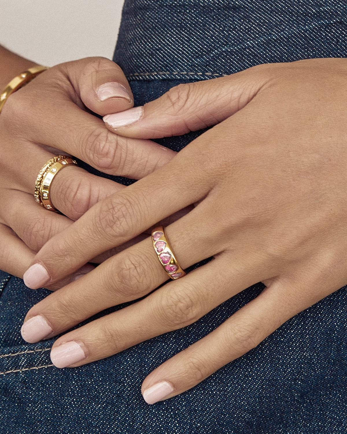 Anel Corações Rosa - Ouro 18K | SILLENE