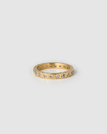 Anel Cravejado Cristal - Ouro 18K | SILLENE