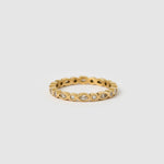 Anel Cravejado Delicado - Ouro 18K | SILLENE