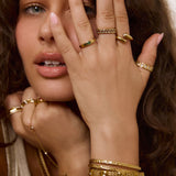 Anel Cravejado Delicado - Ouro 18K | SILLENE