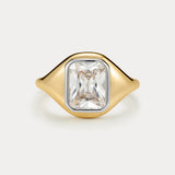 Anel Cravejado Retangular - Ouro 18K | SILLENE