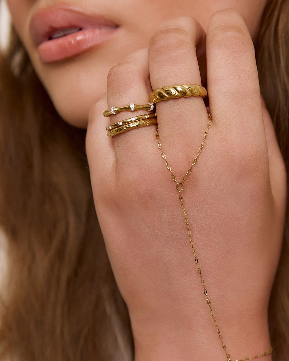 Anel Cruzado - Ouro 18K | SILLENE
