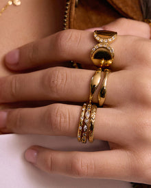 Anel Fino Cravejado - Ouro 18K | SILLENE