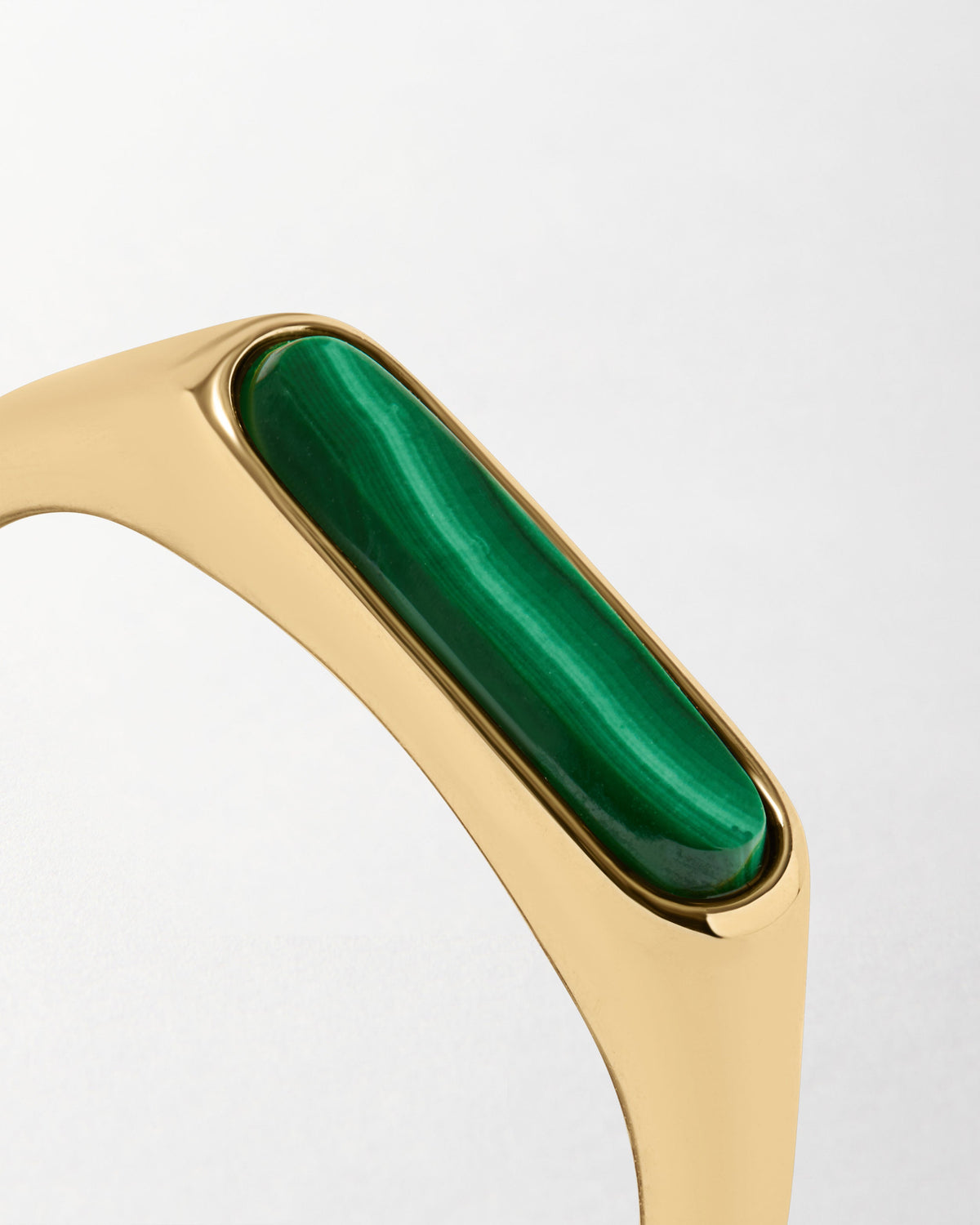 Anel Fino Malaquita - Ouro 18K | SILLENE
