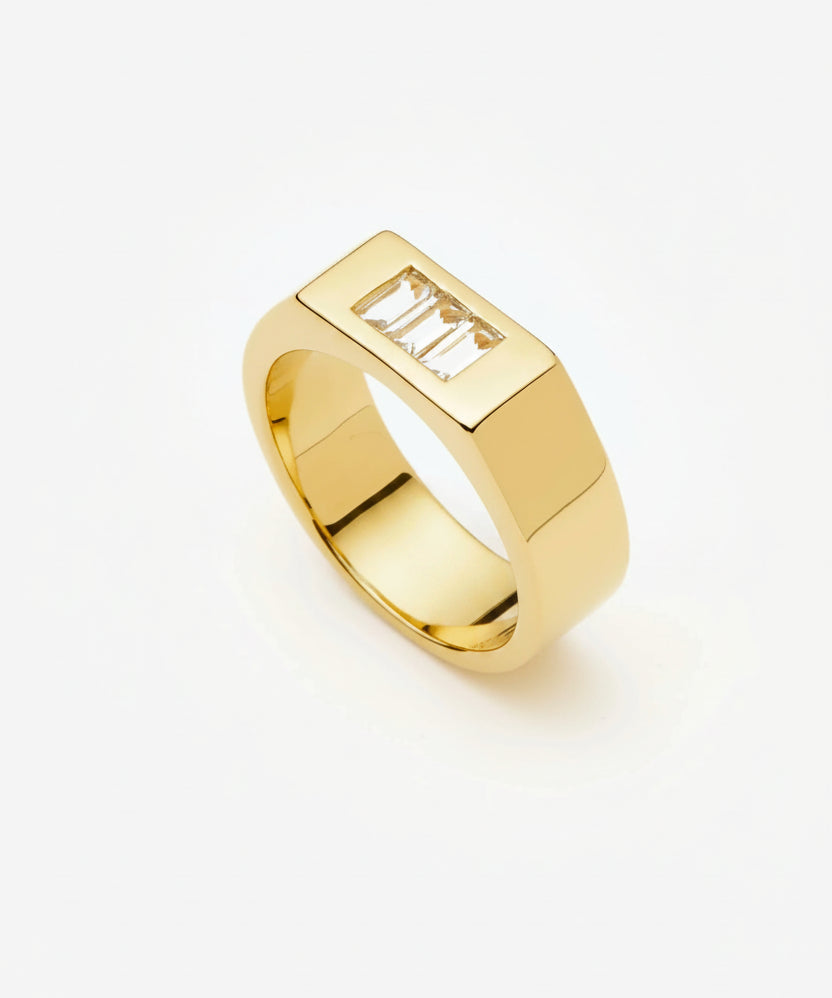 Anel Largo Três Pedras - Ouro 18K | SILLENE