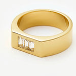 Anel Largo Três Pedras - Ouro 18K | SILLENE