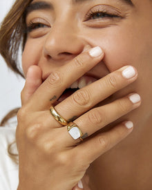 Anel Madrepérola - Ouro 18K | SILLENE