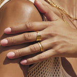 Anel Retrô Encorpado - Ouro 18K | SILLENE