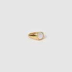 Anel Sinete Madrepérola - Ouro 18K | SILLENE