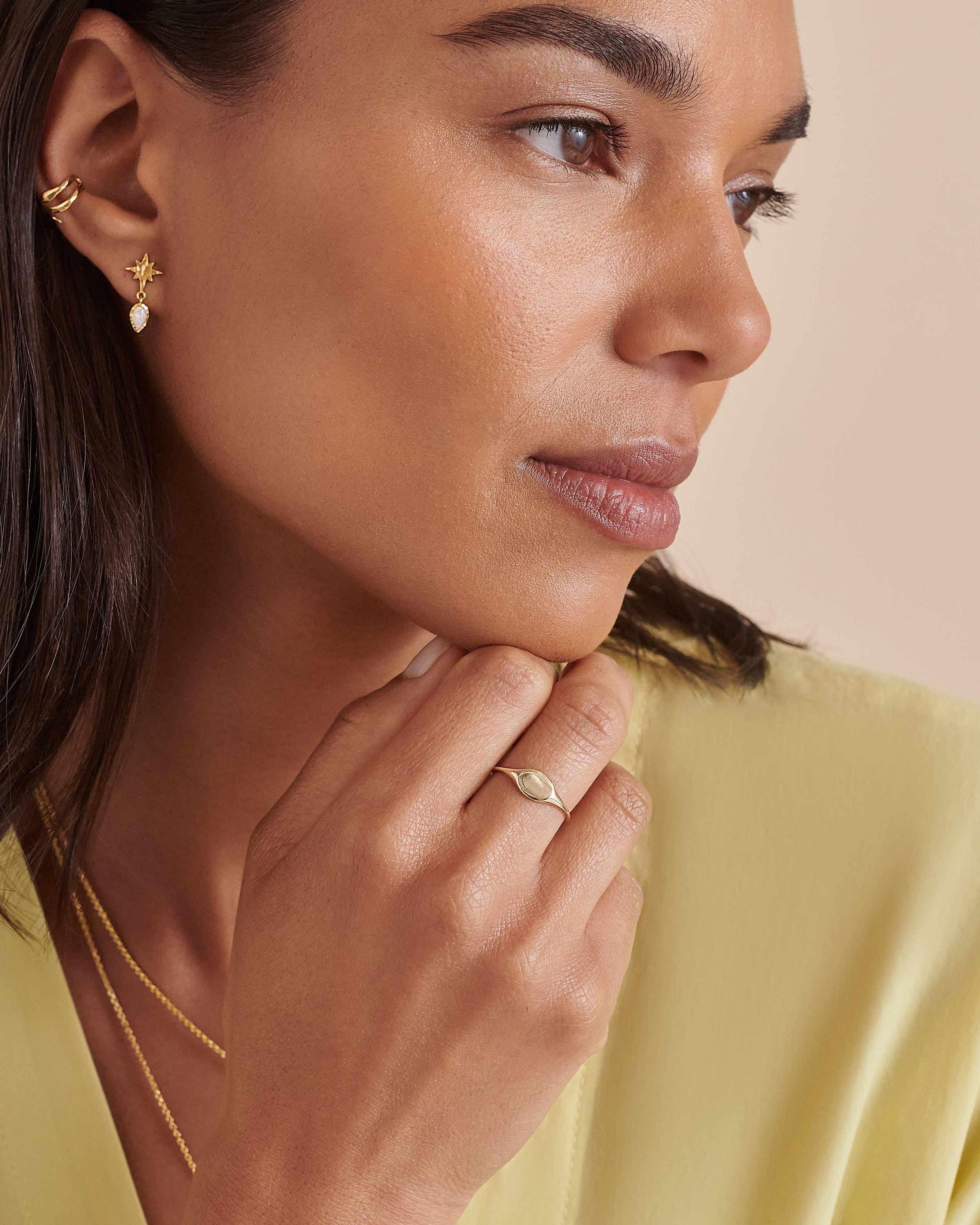 Anel Sinete Mindinho Personalizável - Ouro 18K | SILLENE