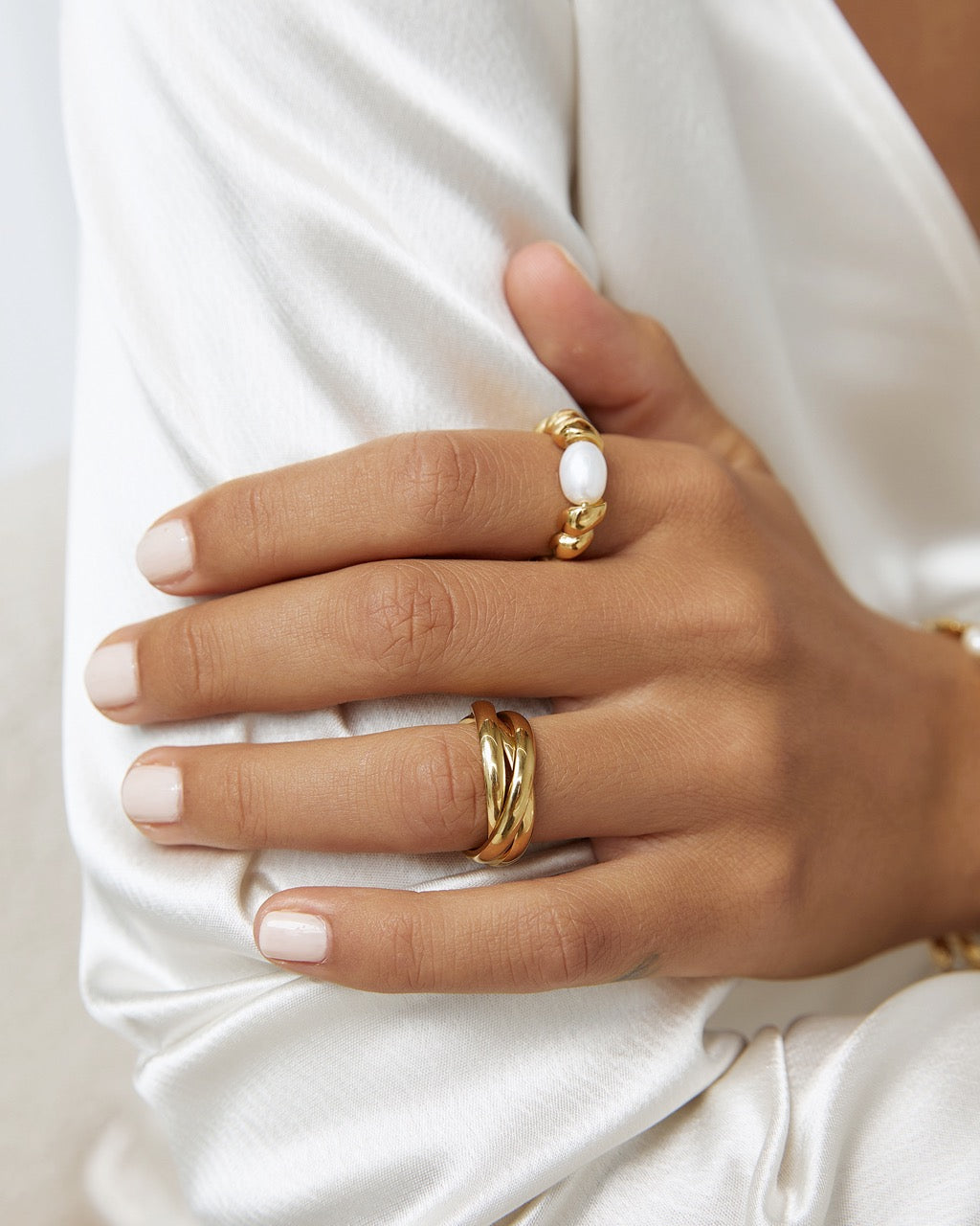 Anel Trio Entrelaçado - Ouro 18K | SILLENE