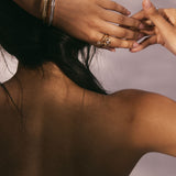 Bracelete Onda Articulada - Ouro e Prata - detalhe 04 | SILLENE