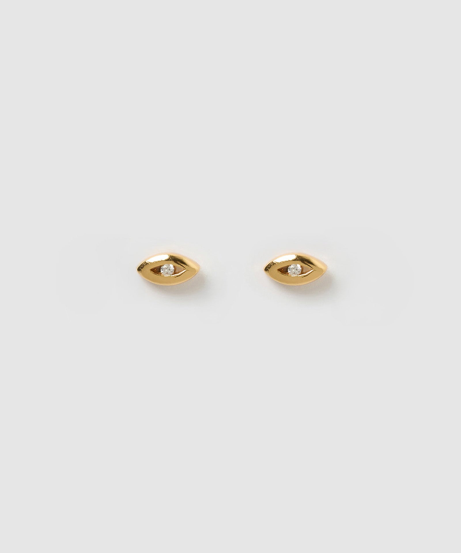 Brinco Amuleto - Ouro 18K | SILLENE
