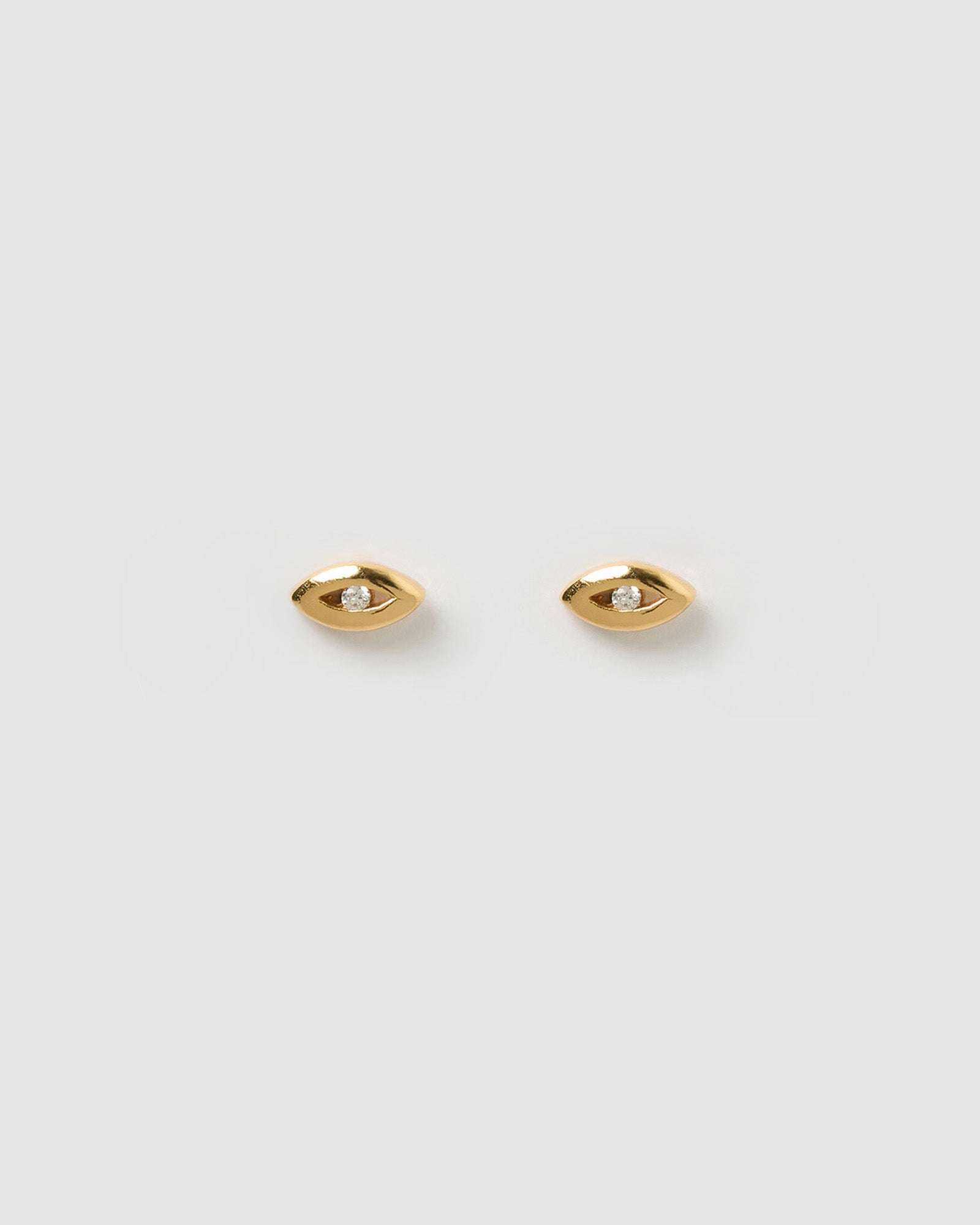 Brinco Amuleto - Ouro 18K | SILLENE