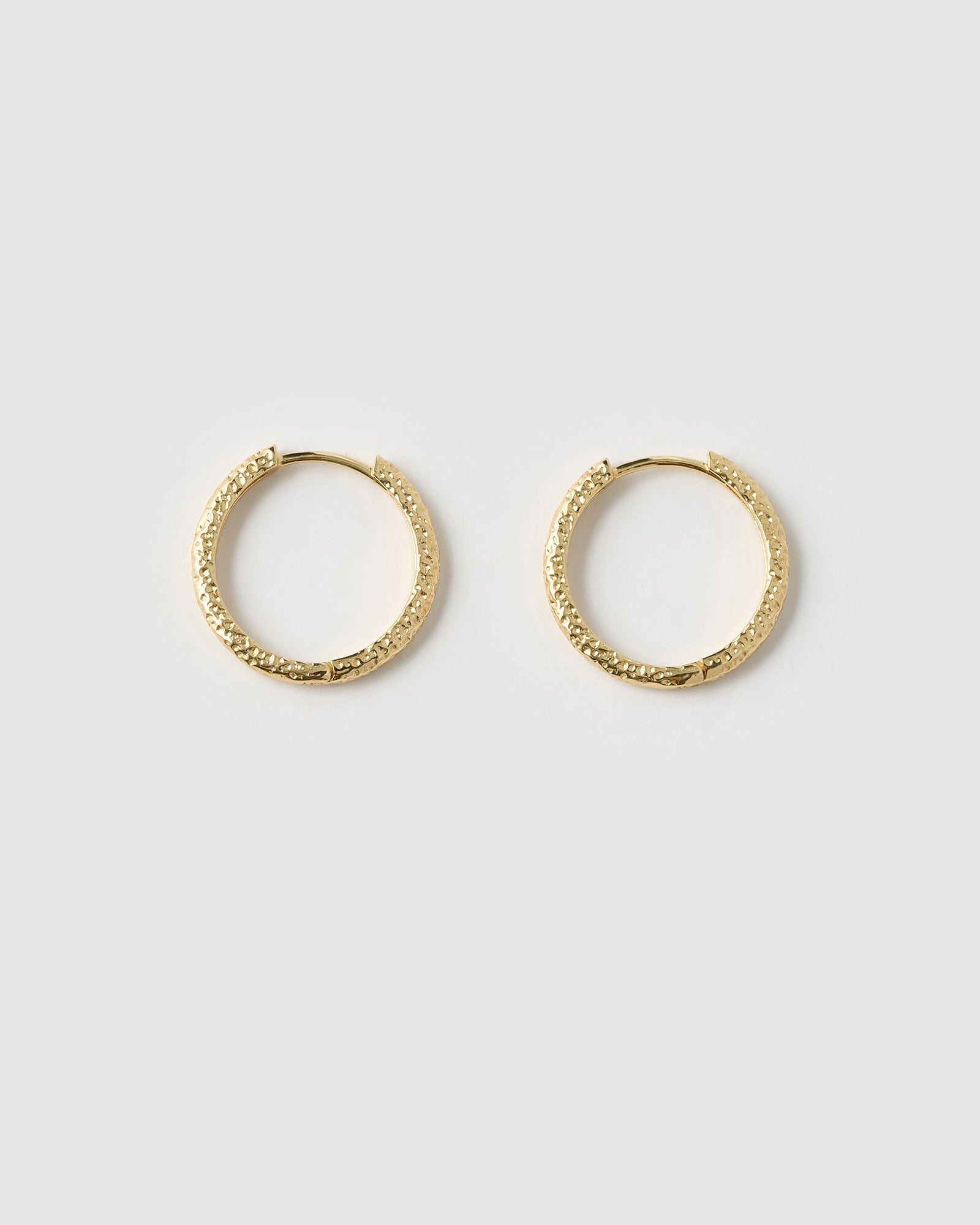 Brinco Argola Arabella - Ouro 18K | SILLENE