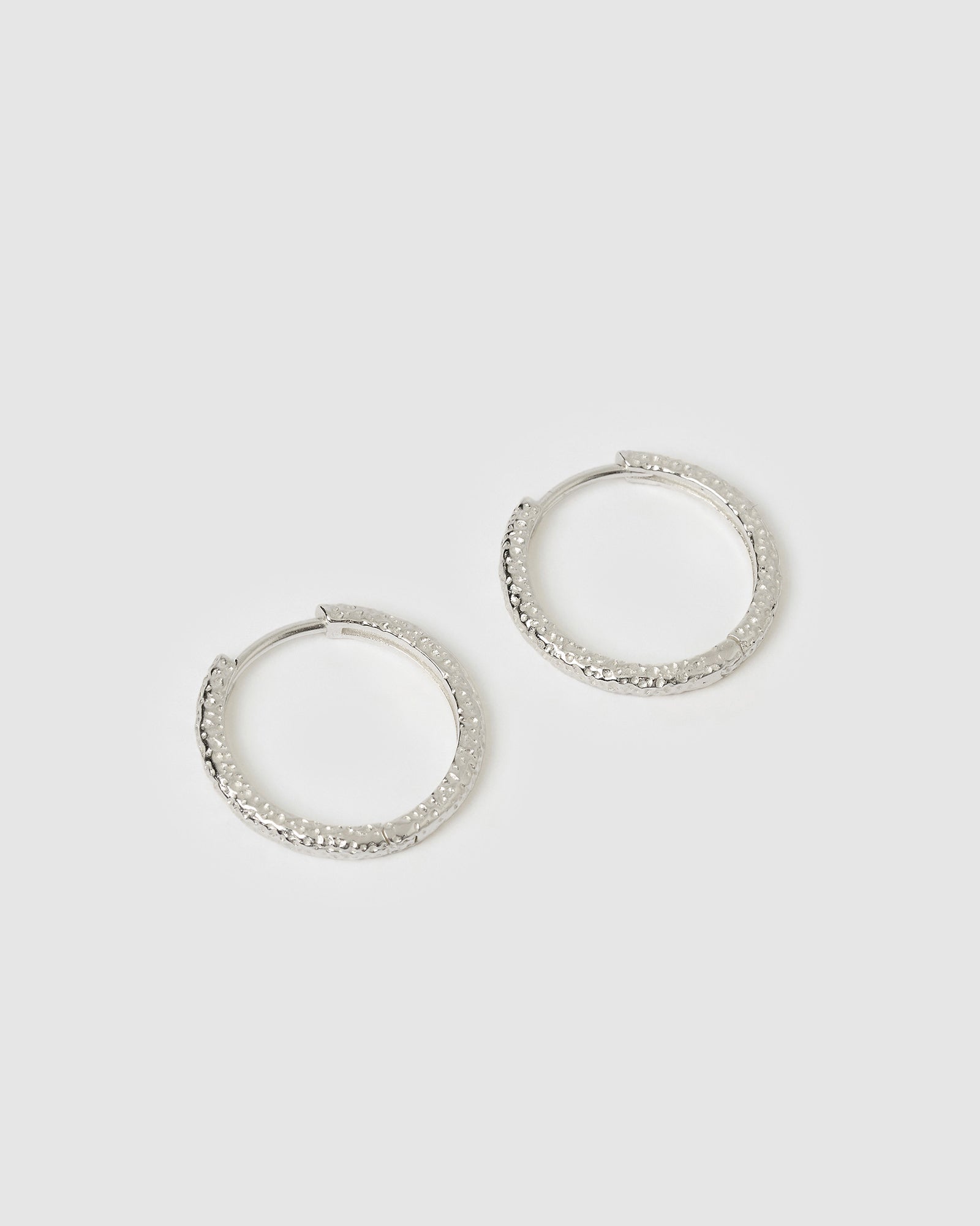 Brinco Argola Arabella - Prata | SILLENE