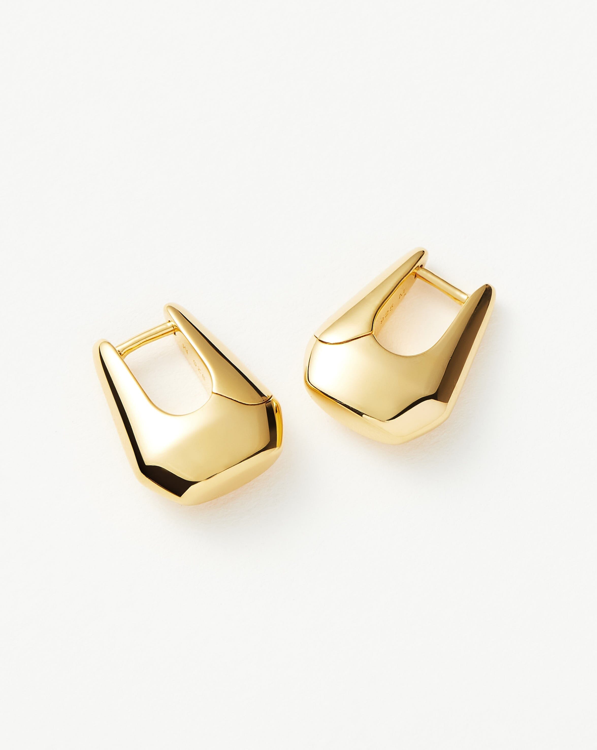 Brinco Argola Arco Pequena - Ouro 18K | SILLENE