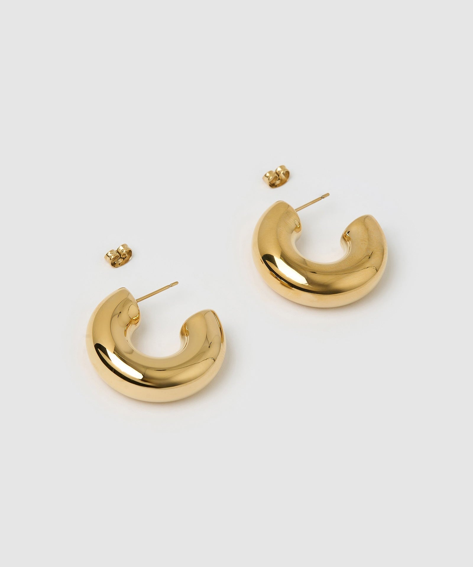 Brinco Argola Bella - Ouro 18K | SILLENE