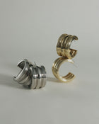 Brinco Argola Canyon - Ouro 18K - detalhe 03 | SILLENE