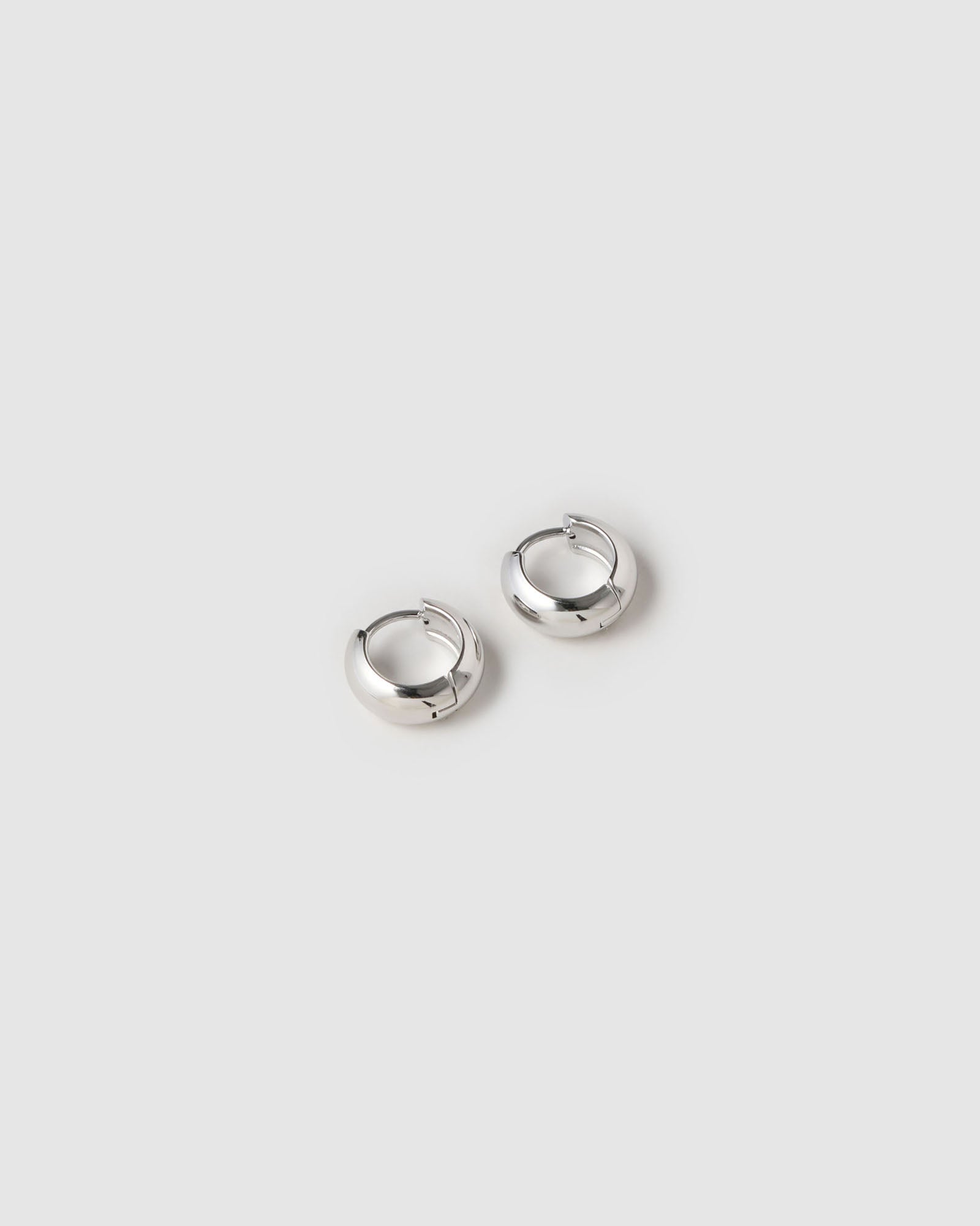 Brinco Argola Cassie - Prata | SILLENE - Mini - 10mm
