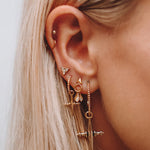 Brinco Argola Cross - Ouro 18K - detalhe 03 | SILLENE