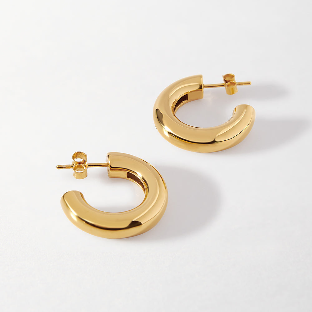 Brinco Argola Encorpada - Ouro 18K | SILLENE