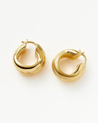 Brinco Argola Entrelaçada Texturizada - Ouro 18K | SILLENE