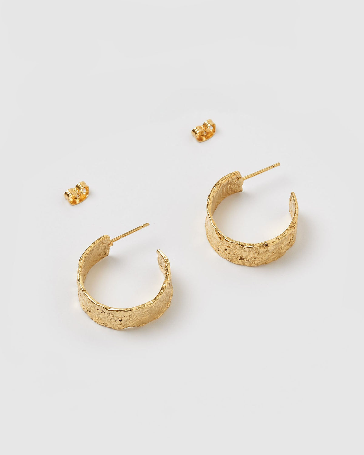 Brinco Argola Gabriella - Ouro 18K | SILLENE