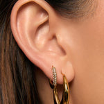 Brinco Argola Imogen - Ouro 18K | SILLENE - uso