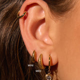 Brinco Argola Jax - Ouro 18K | SILLENE - uso