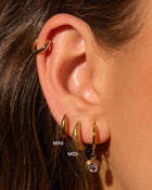 Brinco Argola Jax - Ouro 18K | SILLENE - uso