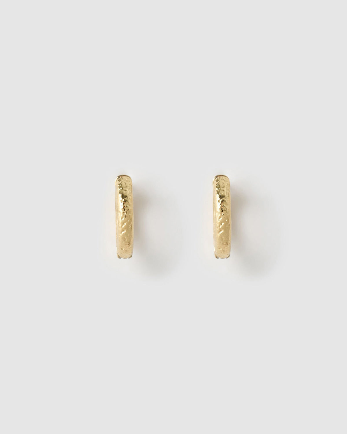 Brinco Argola Luka - Ouro 18K | SILLENE