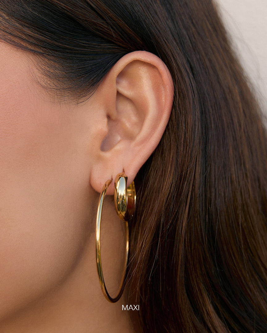 Brinco Argola Maddy - Ouro 18K | SILLENE - uso