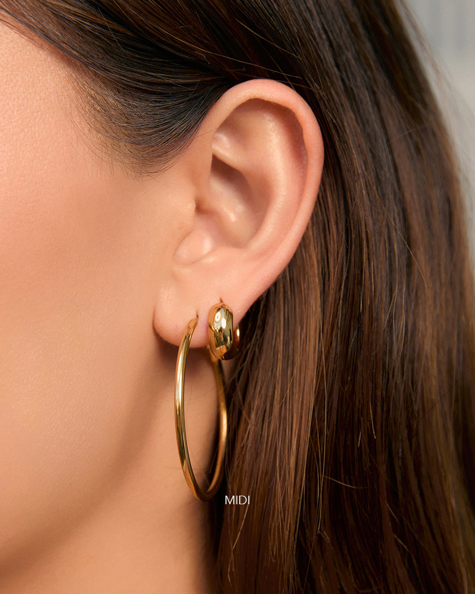 Brinco Argola Maddy - Ouro 18K | SILLENE - uso