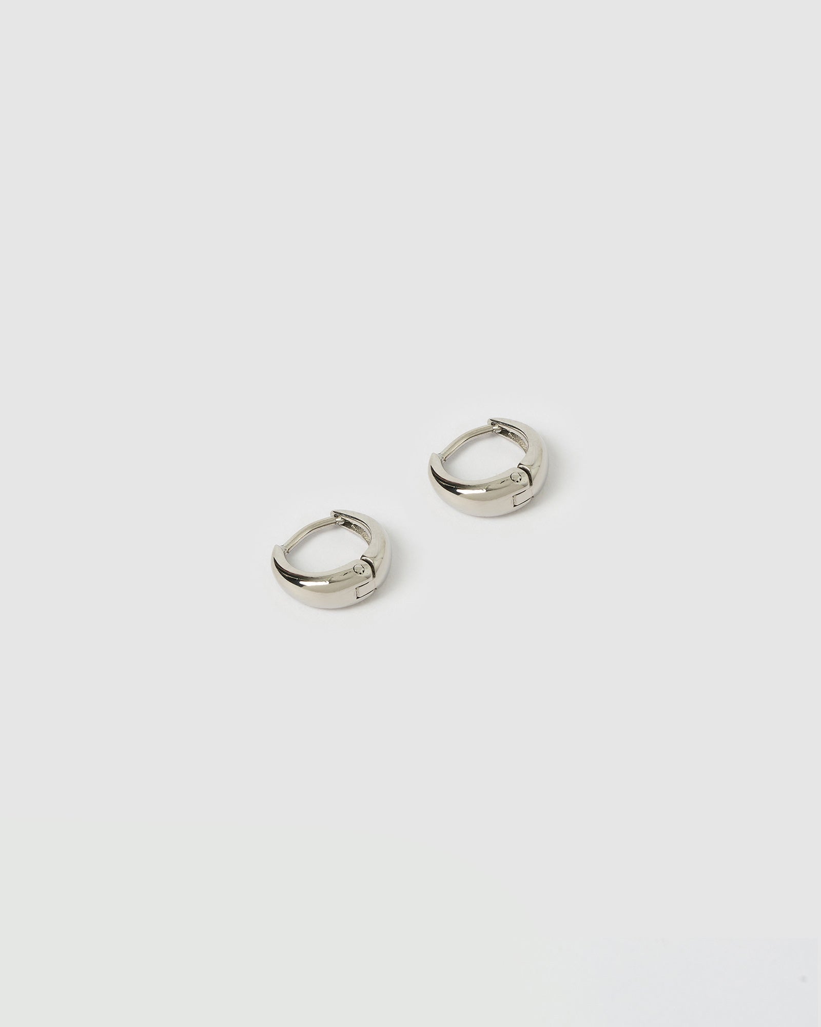 Brinco Argola Max - Prata | SILLENE - Mini - 12mm