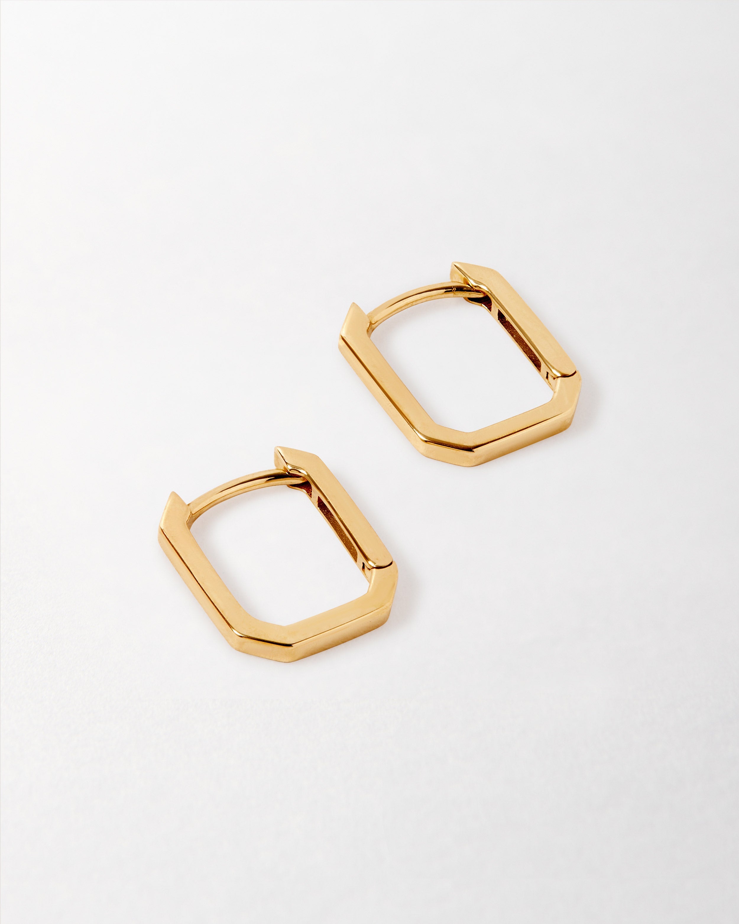 Brinco Argola Mini Deco - Ouro 18K | SILLENE