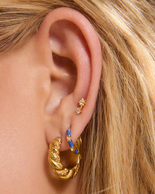 Brinco Argola Ora - Ouro 18K | SILLENE - uso