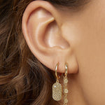 Brinco Argola Paloma - Ouro 18K | SILLENE - uso