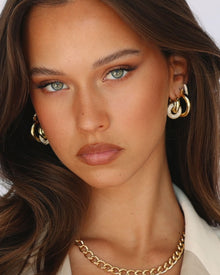 Brinco Argola Pavê Elo - Ouro 18K - detalhe 05 | SILLENE