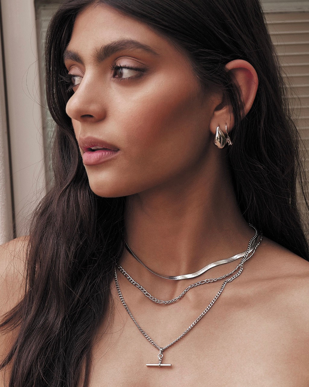 Brinco Argola Pip - Prata | SILLENE - uso