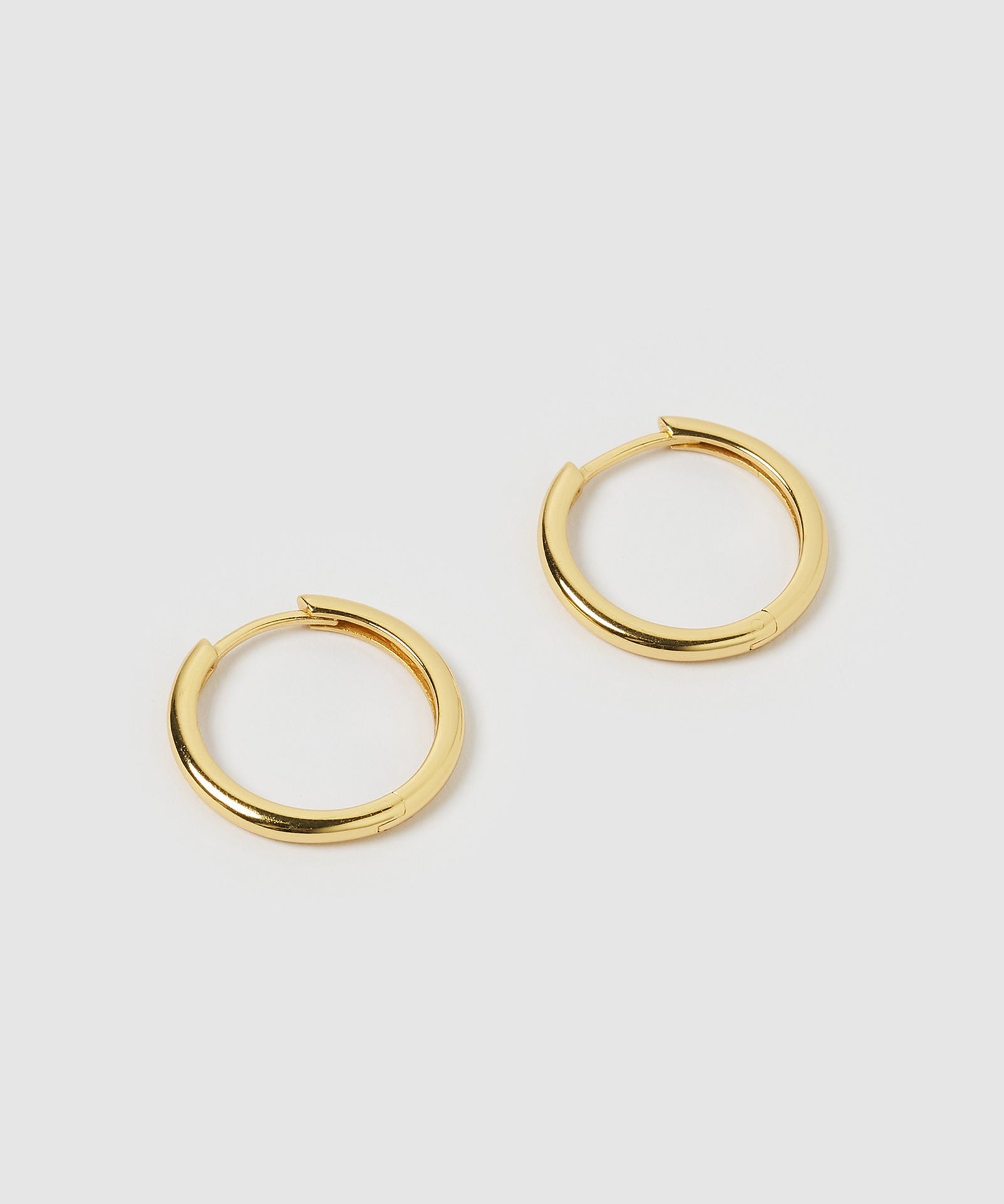 Brinco Argola Scarlet - Ouro 18K | SILLENE