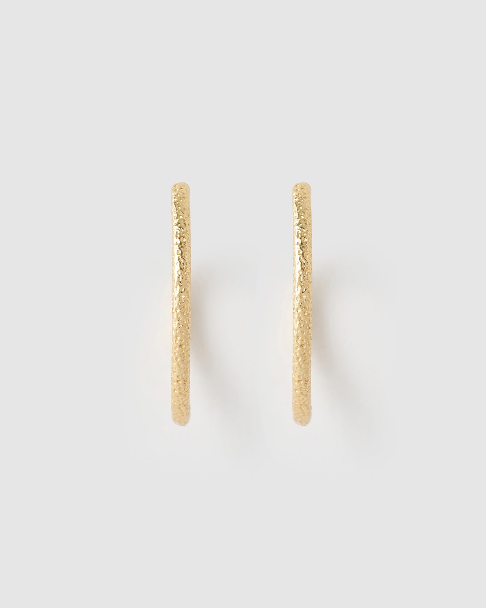 Brinco Argola Sebastian - Ouro 18K | SILLENE
