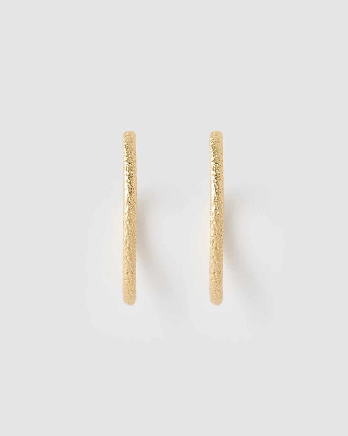 Brinco Argola Sebastian - Ouro 18K | SILLENE