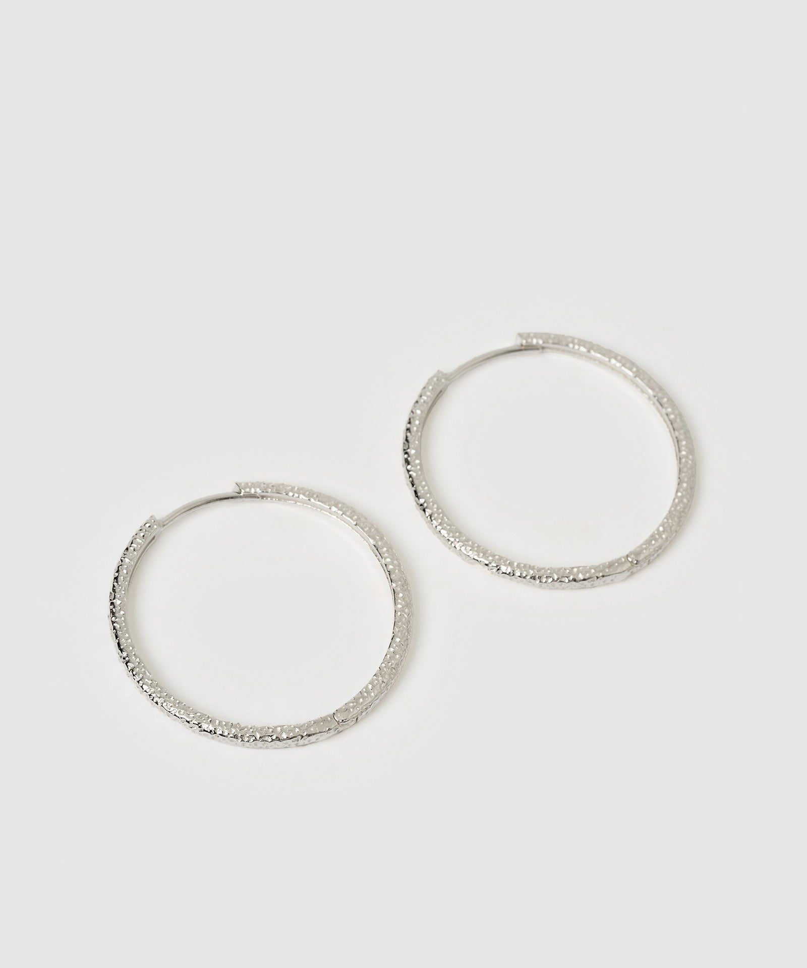 Brinco Argola Sebastian - Prata | SILLENE
