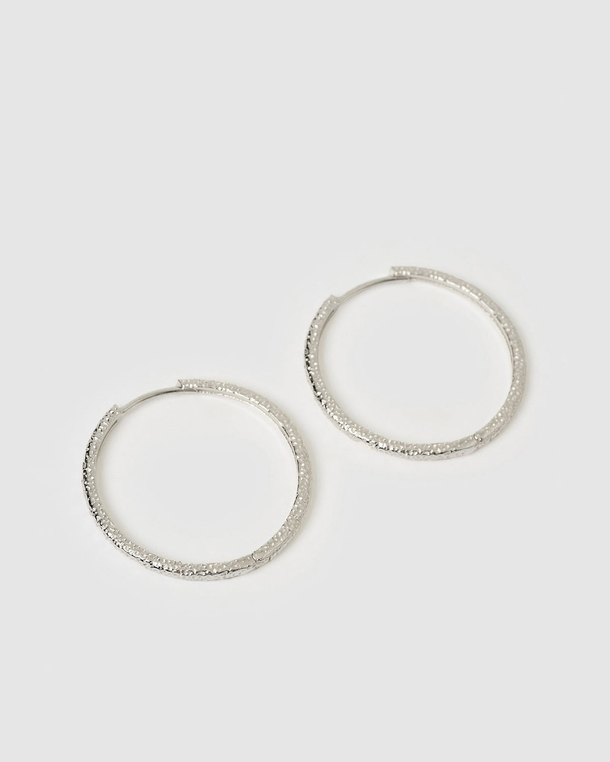 Brinco Argola Sebastian - Prata | SILLENE