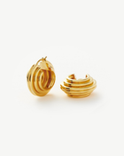 Brinco Argola Texturizada Média - Ouro 18K | SILLENE