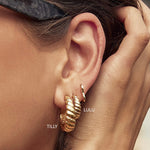 Brinco Argola Tilly - Ouro 18K | SILLENE - tamanhos