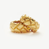 Brinco Argola Trançada Waffle - Ouro 18K | SILLENE